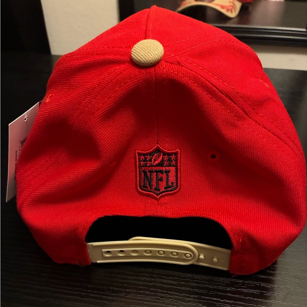 New Era 49ers Red and Tan Cap - Picture 3 of 4